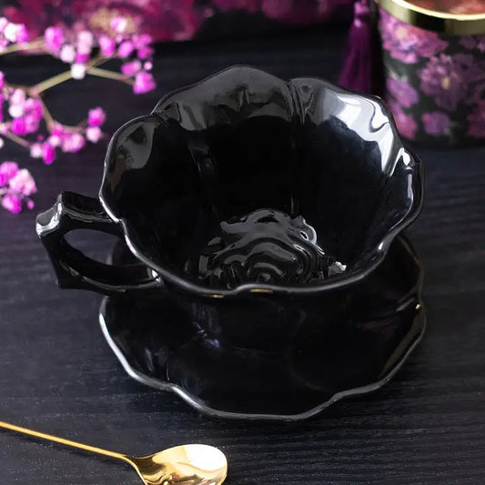 Cups, Saucers & Trinket dishes = Wonder imports
