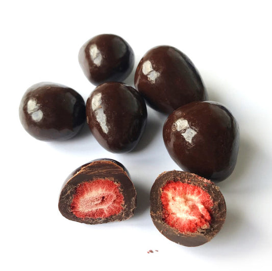 Green Grove Choc Coated Strawberry - Dark
