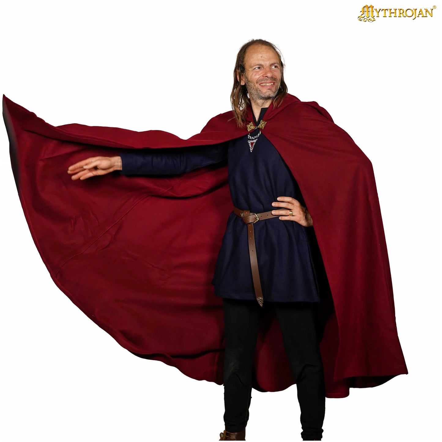 Medieval Woollen Capes and Cloaks MYOM