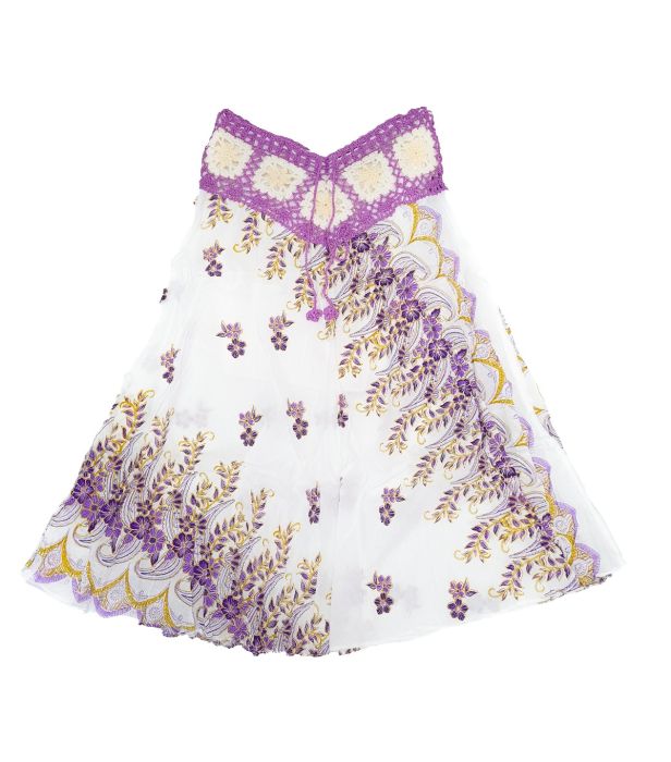 Cotton skirt with adjustable waist drawstring.