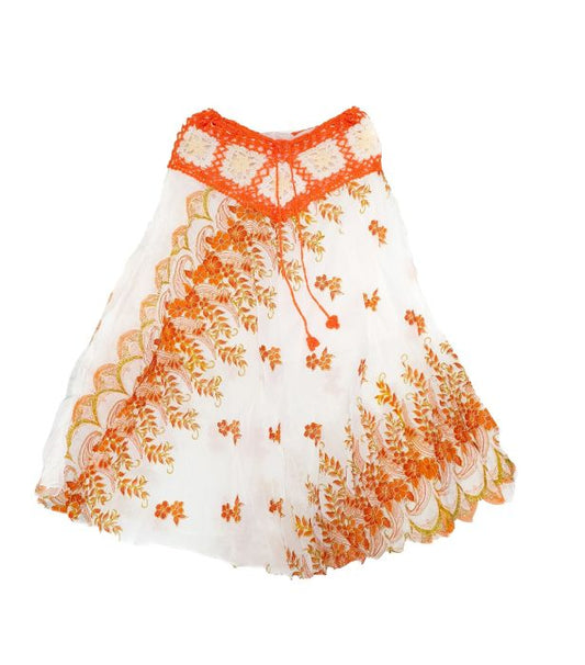 Cotton skirt with adjustable waist drawstring.